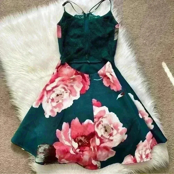 City Triangles Y2K Flare Green & Pink Floral Open Back Mini Dress - Picture 10 of 11